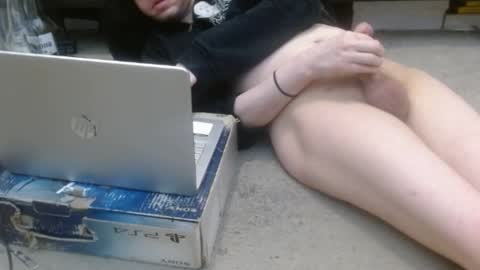 Holly Hawkes online show from February 28, 2:20 am