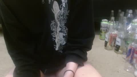 Holly Hawkes online show from October 12, 1:04 am