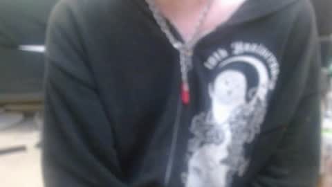 Holly Hawkes online show from July 6, 11:18 pm