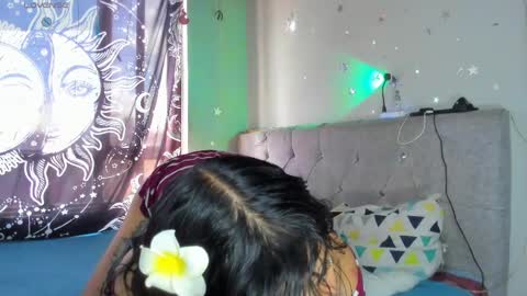 Snapshot of hollypurple chatting on April 1, 6:05 pm Hades and Persefone online show from April 1, 6:05 pm
