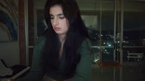 hollyshit_ online show from November 16, 12:27 am