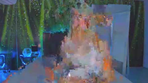 HollyTaillor online show from October 18, 5:10 am