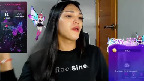 Snapshot of hollywoodbitch chatting on February 28, 7:48 am Isabella Marie online show from February 28, 7:48 am