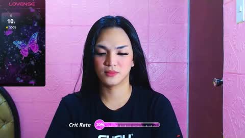 Snapshot of hollywoodbitch chatting on September 24, 6:11 pm Isabella Marie online show from September 24, 6:11 pm