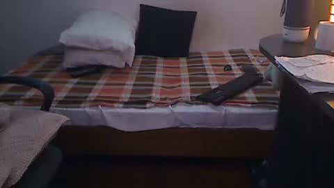 Snapshot of holofernes45gil chatting on October 1, 5:57 am Holofernes45gil online show from October 1, 5:57 am