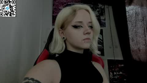 Snapshot of holy_mistresss chatting on July 28, 9:04 am holy_mistresss online show from July 28, 9:04 am