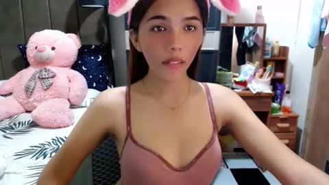 holy_molly1 online show from December 2, 4:02 pm