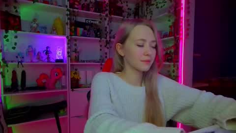 Rumi online show from October 14, 12:17 pm