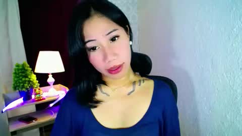 holy_samyx online show from September 25, 3:54 am