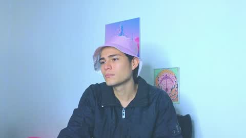      online show from March 22, 9:13 am