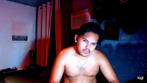 holydiorx online show from April 26, 7:06 am