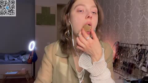 dori not holy get my tg channel with link from description under last photo online show from February 8, 10:51 pm