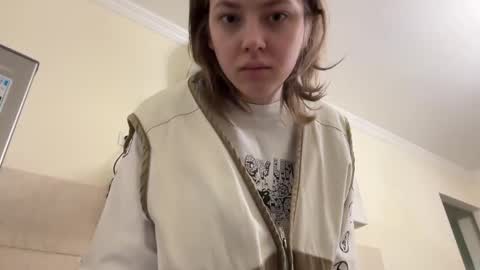 dori not holy get my tg channel with link from description under last photo online show from February 21, 8:51 am