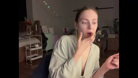 dori not holy get my tg channel with link from description under last photo online show from September 20, 7:26 pm