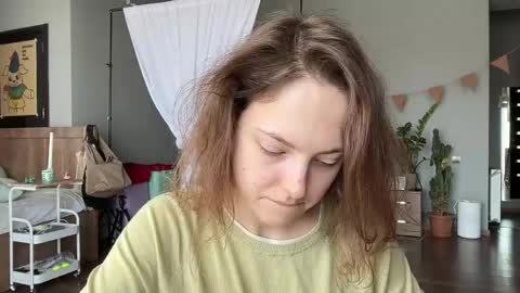 Snapshot of holydori chatting on April 30, 9:37 am dori not holy get my tg channel with link from description under last photo online show from April 30, 9:37 am