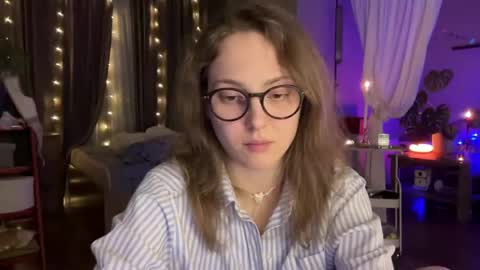 Snapshot of holydori chatting on May 18, 10:04 pm dori not holy get my tg channel with link from description under last photo online show from May 18, 10:04 pm