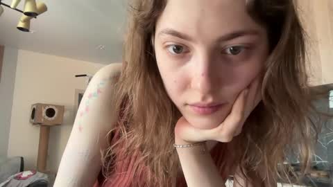 Snapshot of holydori chatting on June 6, 7:57 am dori not holy get my tg channel with link from description under last photo online show from June 6, 7:57 am