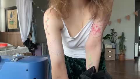 Snapshot of holydori chatting on July 26, 6:21 am dori not holy get my tg channel with link from description under last photo online show from July 26, 6:21 am