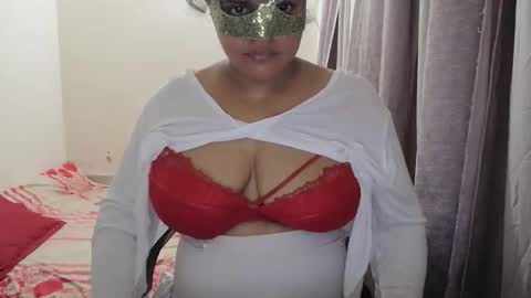 Mira and Abraham online show from September 26, 2:21 pm