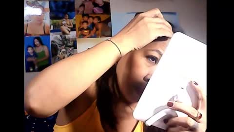 Snapshot of holygurl77 chatting on December 31, 4:49 am cristy online show from December 31, 4:49 am