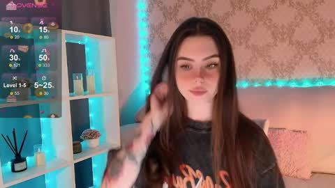 Mia online show from May 26, 3:24 am