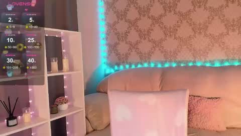Mia online show from May 31, 3:58 am