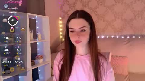 Mia online show from June 14, 3:41 am