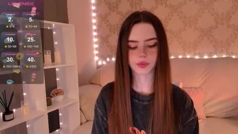 Mia online show from June 24, 3:38 am