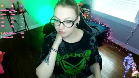 Viktoria online show from April 22, 5:36 pm