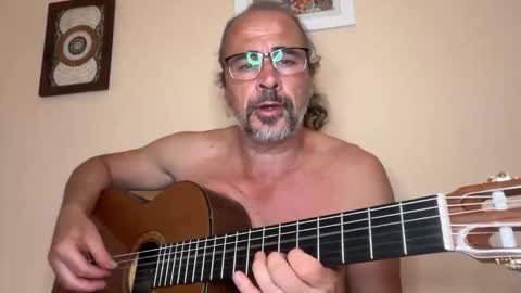 Snapshot of hombresalvatge chatting on June 13, 10:29 pm Jaig online show from June 13, 10:29 pm