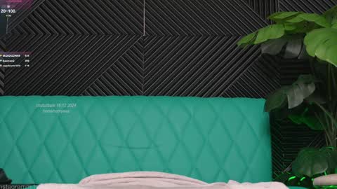 homehornyeva online show from December 16, 2:49 pm