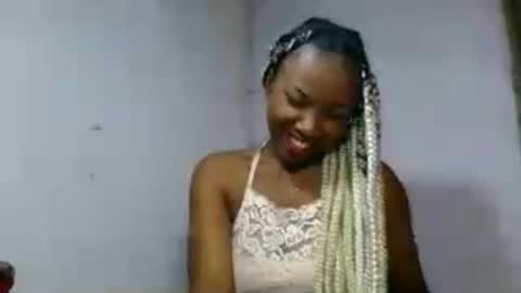 Snapshot of honeria98 chatting on June 13, 12:36 pm honeria98 online show from June 13, 12:36 pm