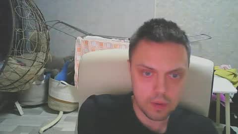 Henry online show from February 10, 7:17 pm