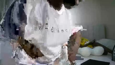 honey drop online show from April 20, 7:15 pm