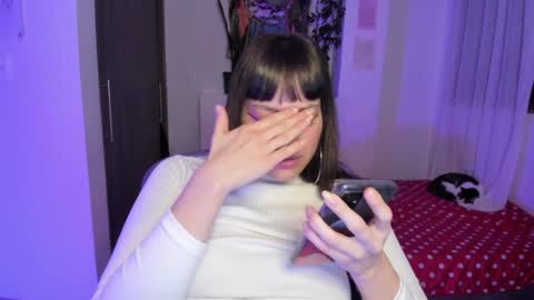 Snapshot of honey_hoe chatting on December 6, 2:57 am Lau online show from December 6, 2:57 am