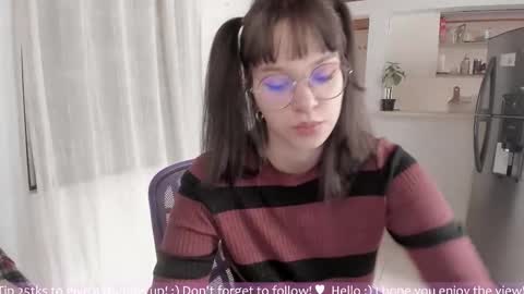 Snapshot of honey_hoe chatting on October 12, 9:03 pm Lau online show from October 12, 9:03 pm