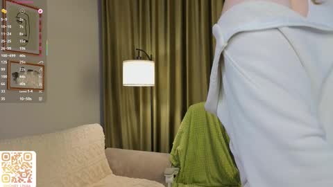 Lina online show from February 27, 8:09 pm