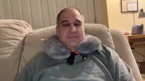 honey_man14 online show from February 11, 4:11 am