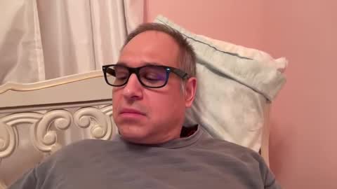 honey_man14 online show from February 11, 10:18 pm