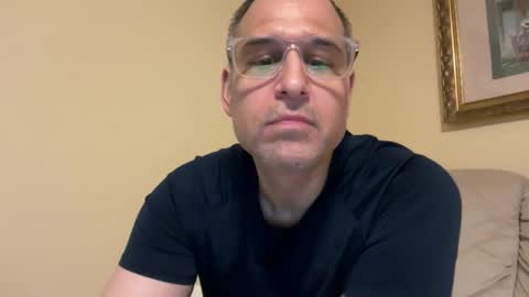 honey_man14 online show from April 5, 10:56 am