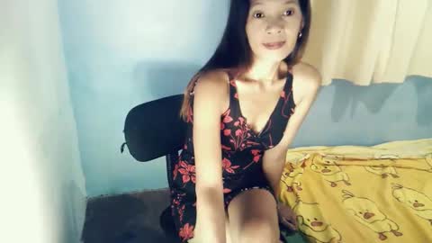 honey_mollyxx online show from February 18, 4:08 am