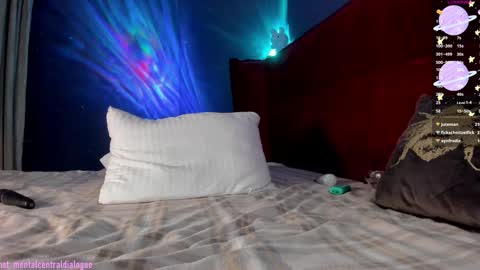 Snapshot of honey_pinkgreen chatting on December 1, 4:29 pm Jexy online show from December 1, 4:29 pm