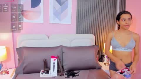 honey_sofii_ online show from November 11, 11:32 am