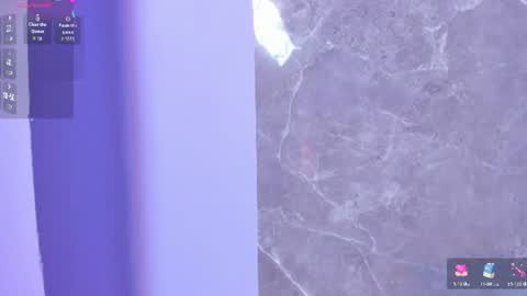 Snapshot of honey_sofii_ chatting on June 10, 11:42 am honey_sofii_ online show from June 10, 11:42 am