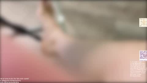 Snapshot of honey_sunshine chatting on June 4, 11:05 am Jenyanew vid how I squirt in forest in bio online show from June 4, 11:05 am