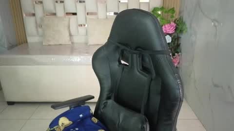 Snapshot of honey_torres_sub chatting on May 7, 1:38 pm HONEY online show from May 7, 1:38 pm