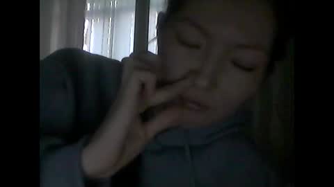 honey_yuzu online show from November 6, 10:49 am