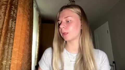 Klara online show from June 1, 12:07 pm