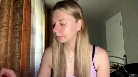 Klara online show from June 15, 10:28 am