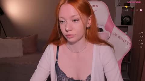 honeyautumn online show from April 8, 11:16 pm